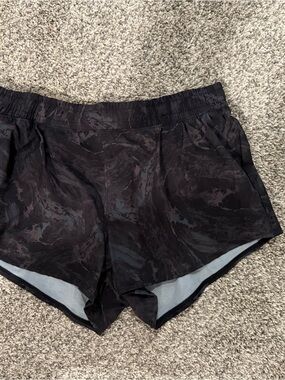 TYR Women's Dark Marble Print Athletic Shorts